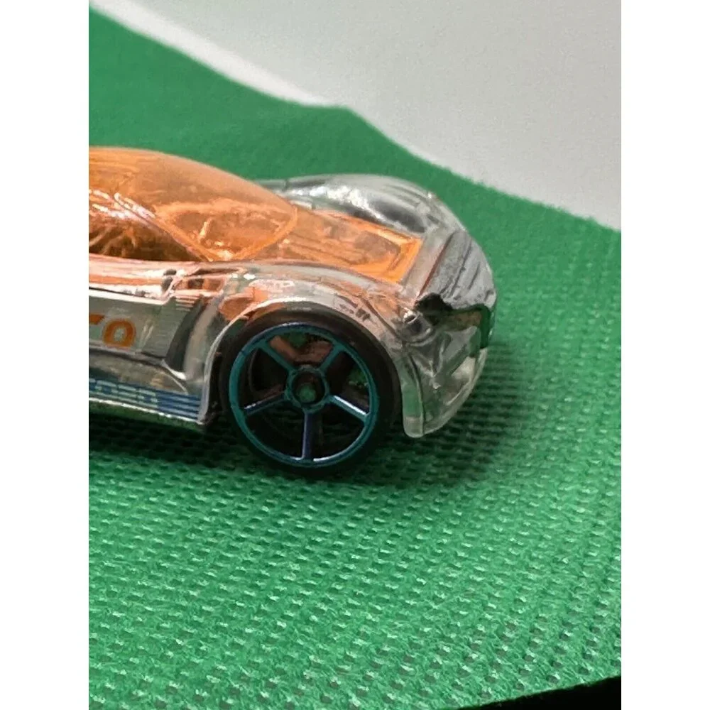 2013‎ Hot Wheels Nitrium Clear HW Triple Track Twister 5-Pack 1:64 Loose OH5 Car